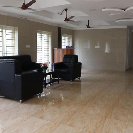 Hotel Star Nivas, Srirangam Tiruchirappalli Екстер'єр фото